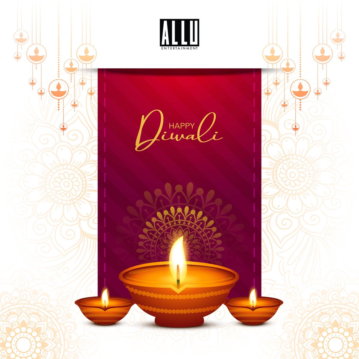 May the festival of lights bring joy & prosperity. Wishing you all a very Happy Diwali! 🎇 #HappyDiwali 🧨
