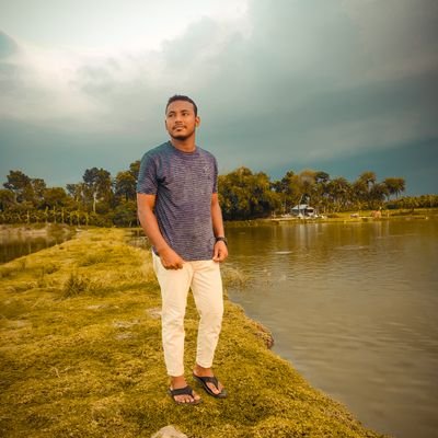 RemaTroste62134's tweet photo. A very simple guy and easy to get along with, my color is white and blue. https://t.co/eCy6OQQZ0C