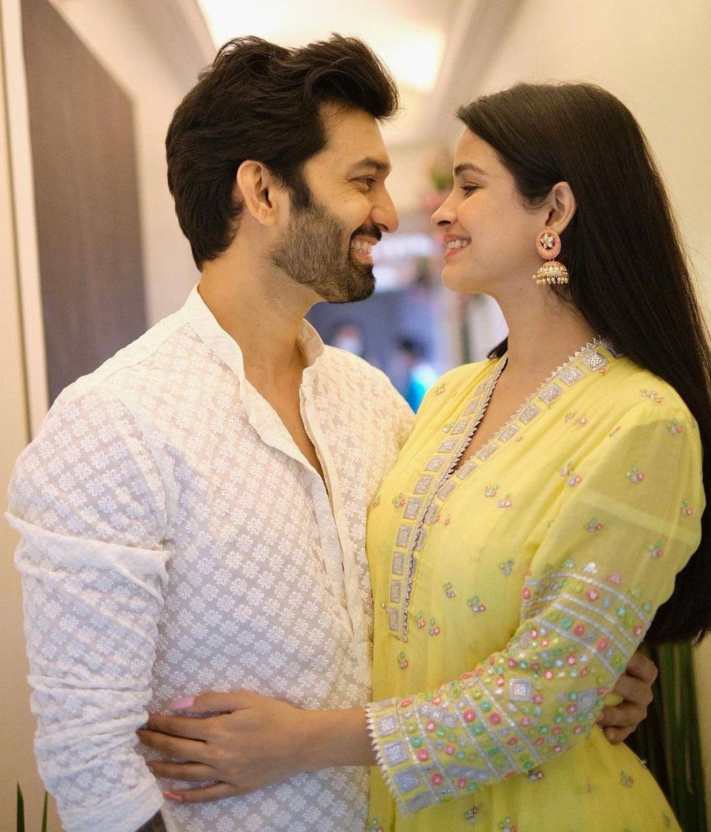 candyxcrush_'s tweet image. Cuties 🤌
#TemptationIslandIndia 
#ChetnaPande #NishankSwami