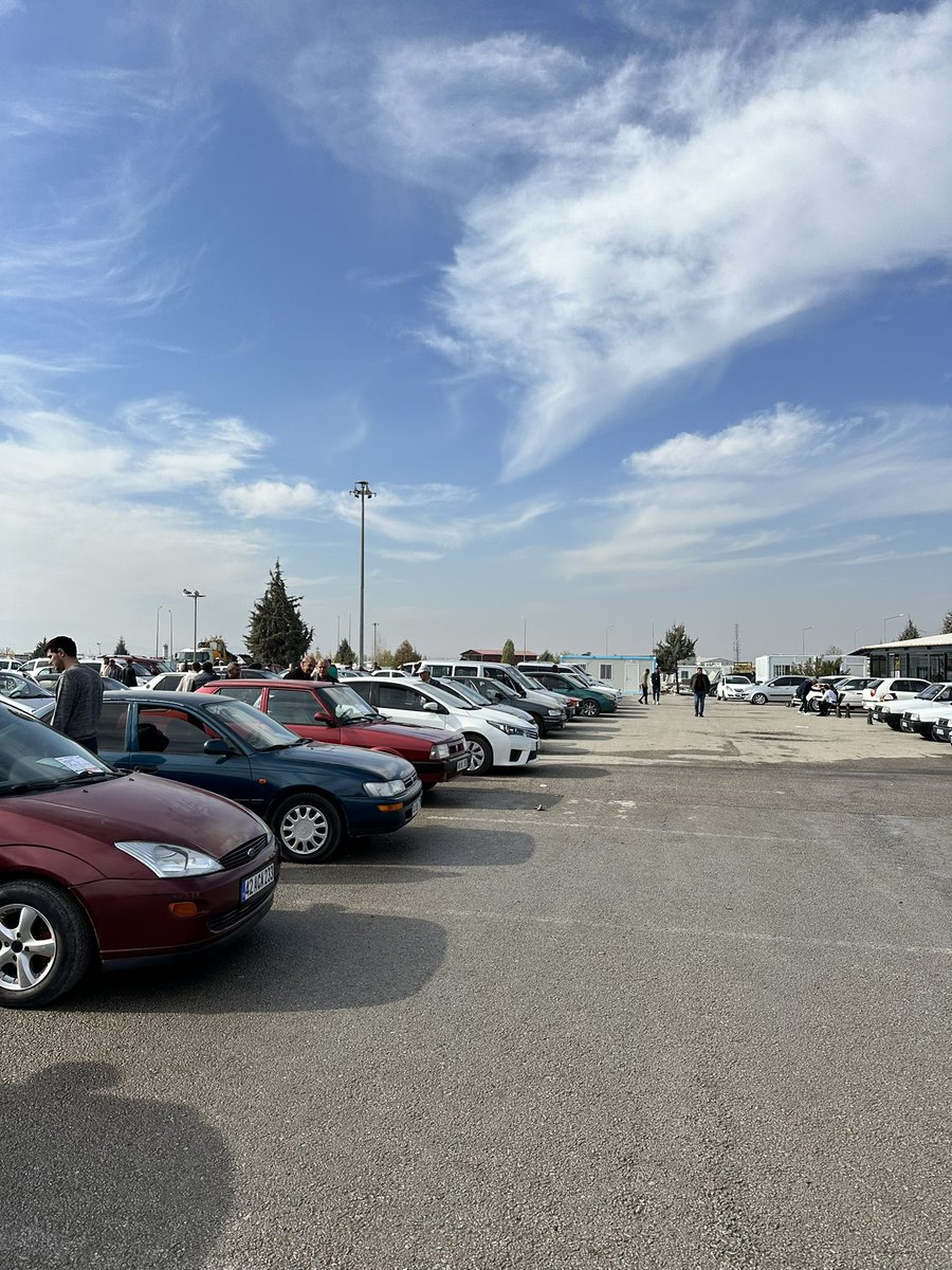 Malatya açık oto pazarı her hafta pazar günleri kurulmaya devam ediyor
