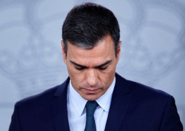 ¿Debajo de las piedras o debajo del fango? Por <a href="/AntoniodlTL/">Antonio de la Torre 🇪🇸</a> Antonio de la Torre para #LaPaseata 

lapaseata.net/2023/11/12/deb…

"... más que “debajo de las piedras” los ha encontrado revueltos en el fango que forman el “polvo del camino” con el que se manchaba la toga su amigo Cándido