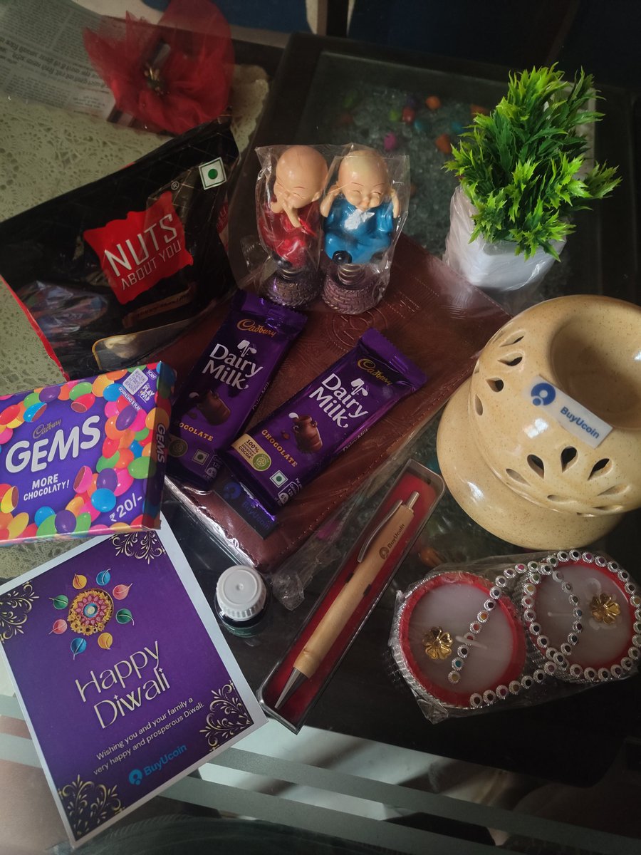 _RadhikaReports's tweet photo. Festive goodies from team @buyucoin ♥️ 
Happpy Diwali 🫰✨ https://t.co/L0kTag5rrc