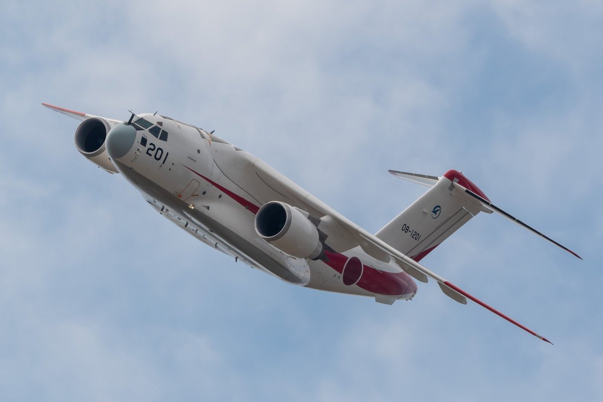 「C-2の機動飛行は迫力満点!」|RAM@30R一般？のイラスト