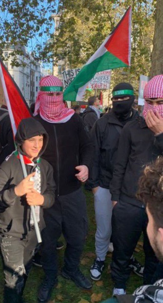 Right lads make arrests!

Oooo best leave them dressed up as #Hamas terrorists alone tho, could be tricky. Could get called racist

Let's go for the easy England flag option, they're white working class, they can complain all they want, no one would care. 

#ArmisticeDay2023