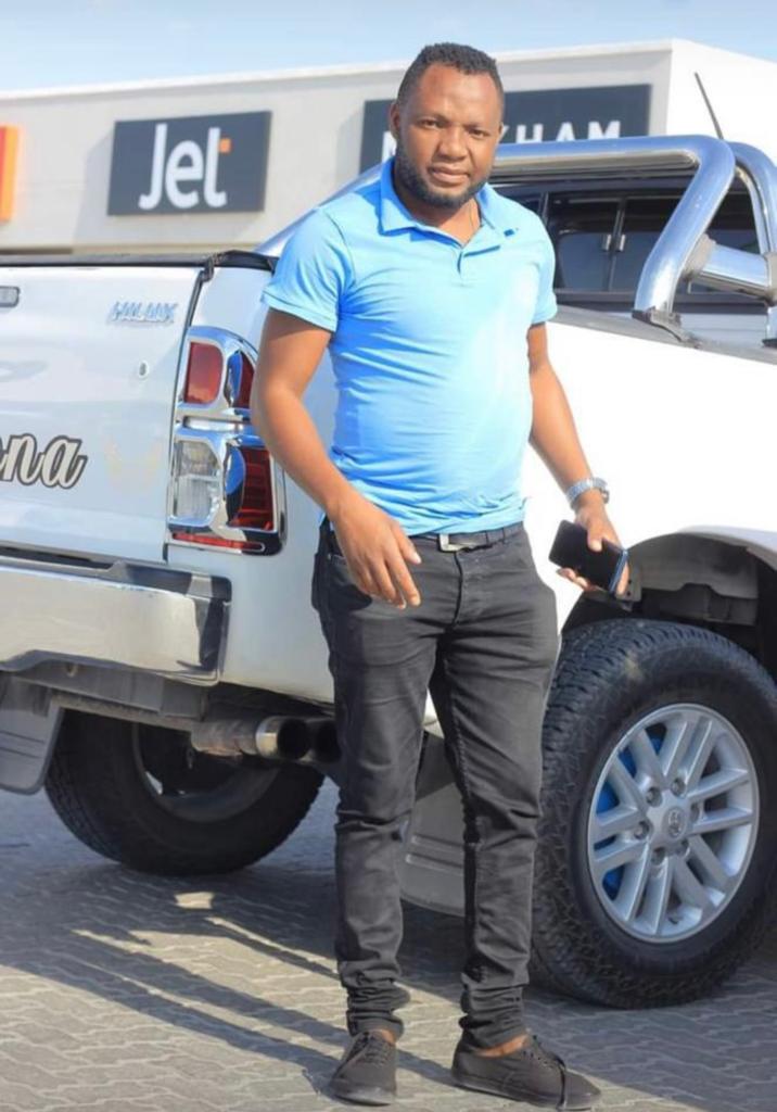 NewEraNewspaper's tweet photo. Teacher shot…A teacher died by gunshot as he was coming from a shower at his house in the Oshikwiyu village of the Ohangwena region last night. He was shot three times by unknown suspects. Police say the deceased’s vehicle was also damaged with a panga. https://t.co/zQYmzj57pc