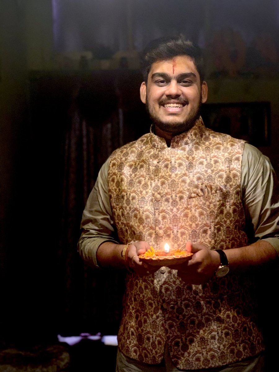 🪔 🪔🪔💥💥💥🪔🪔🪔

दिपावल्याः सहस्रदीपाः भवतः जीवनं सुखेन, सन्तोषेण, शान्त्या आरोग्येण च प्रकाशयन्तु।
आपणास व आपल्या परिवाराला दिपावलीच्या हार्दिक शुभेच्छा..!! 
Happy Diwali 

 #diwalicelebration #HappyDeepavali2023 #Diwali2023 #Diwali2023 #DiwaliCelebration #DiwaliGreetings