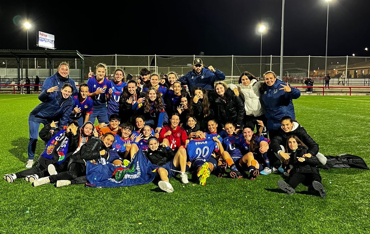 CanteraMostoles's tweet photo. 🔵 JUVENILES LIGA 

➖JUVENIL B 1-1 Rayo Vallecano C | ⚽️ Raúl

✖️Lugo Fuenlabrada 5-2 JUVENIL D | ⚽️ Aron Sánchez y Ocaña

✔️JUVENIL F 2-1 EF Carabanchel B | ⚽️ Blanco y Galán | 📸

✔️FEMENINO JUVENIL 3-1 DUX Internacional | ⚽️ Roldán, Candela y Becerril | 📸

#VamosMiMóstoles https://t.co/7mefhFwjt5