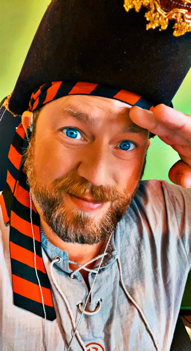 theShambugi's tweet image. The Plunder Party is starting! Interactive Gaming &amp;amp; the best in Distraction Therapy!

LIVE 🔴 🏴‍☠️ twitch.tv/shambugi 

🐙Exclusive Shambugi Marble
🎁 #Giveaways
🛢🛢Double Barrels 
💜 Twitch Drops!

#twitch #streamer #marblesonstream  #TwitchPartner #Pirates #twitch