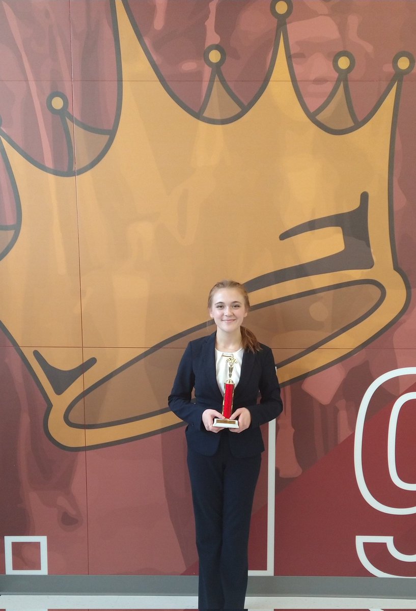The Knights had a top 5 finish at Papillon LaVista, with two champions! Also, Olivia is now the all-time LSE NSDA Point Leader! <a href="/lsehs/">Lincoln Southeast HS</a> #knightpride