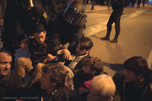 gisbert_ruben's tweet image. 11N ciudadanos libres luchando por algo justo. Que los políticos no pueden hacer lo que les dé la gana con ellos: