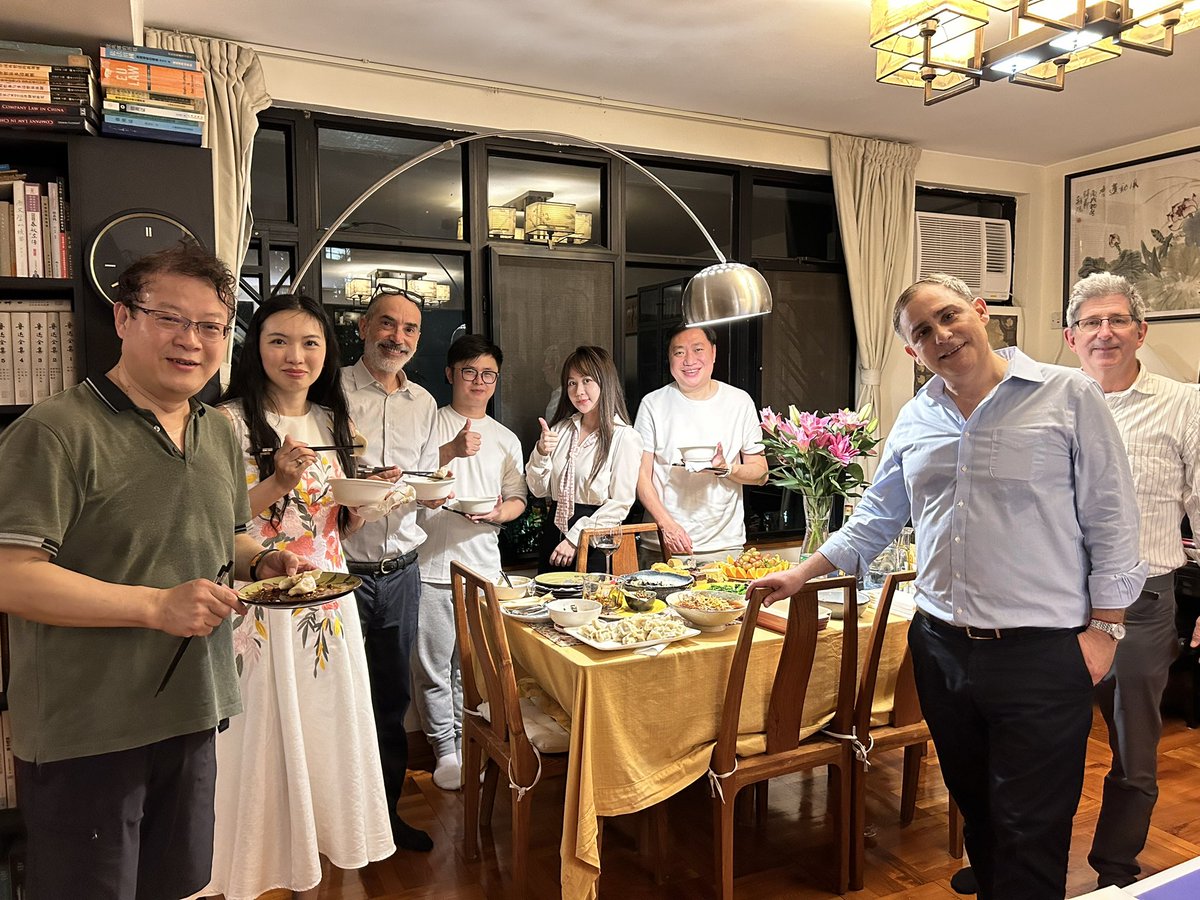 本次会议的最后的晚餐 - Last supper of this conference but the beginning of a journey to producing a classic on the history of international law in China published by Oxford University Press.