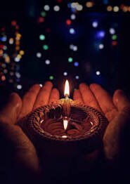 DMorneau's tweet photo. Joyeuse fête de #Diwali à tous nos amis Mauriciens, Indiens, Canadiens et Québécois. Soyez Double Lumière. Be #Doublelight. #DoubleLumière🔥🔥 https://t.co/U8EjhxEwCA