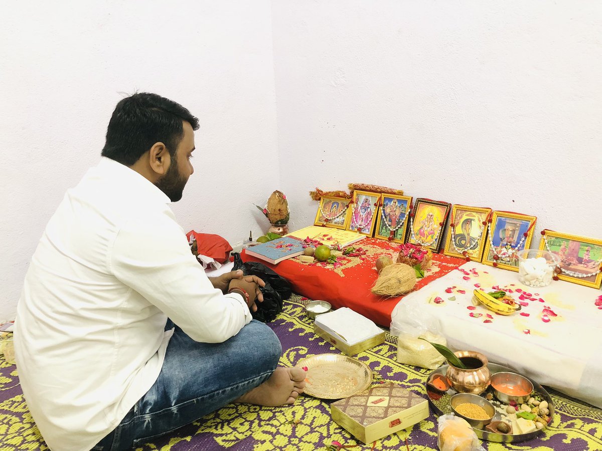 DeepakDewasi_'s tweet photo. आप सभी मित्रजनों को दिवाली के पावन पर्व की हार्दिक शुभकामनायें। ❤️‍🩹🫶🙏🚩 https://t.co/NgkxzUnfZr