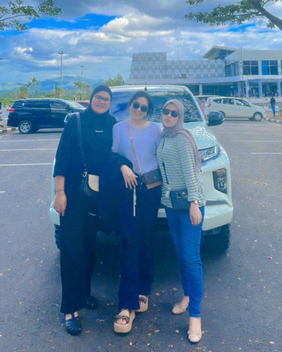 jjeno22's tweet photo. Besti ajaib .. till jannah syg2 akuhh @HN2590 @jelitadama https://t.co/K9KUbYYJwD
