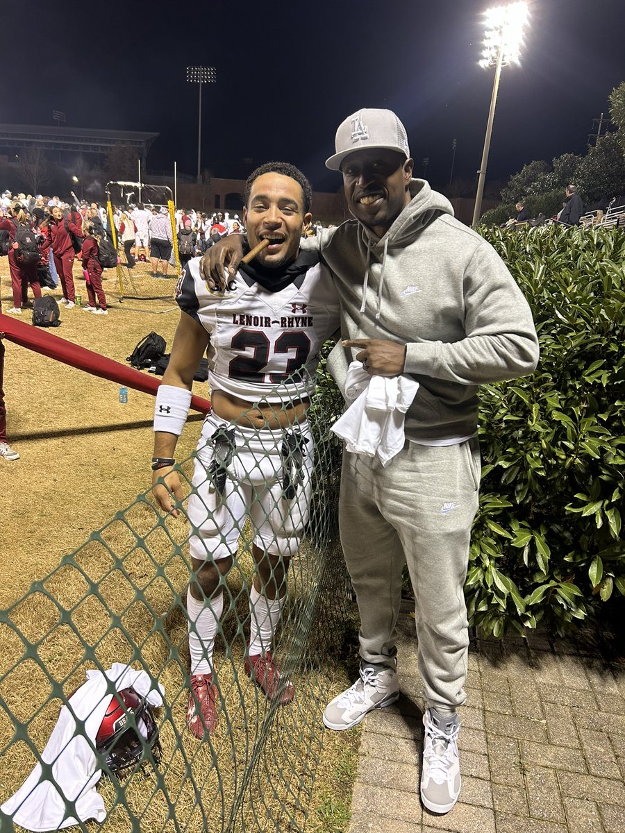 <a href="/JNoble_1/">Josiah Edwards</a> It’s time to get fitted👀
Congratulations <a href="/LRBearsFootball/">Lenoir-Rhyne Football</a>