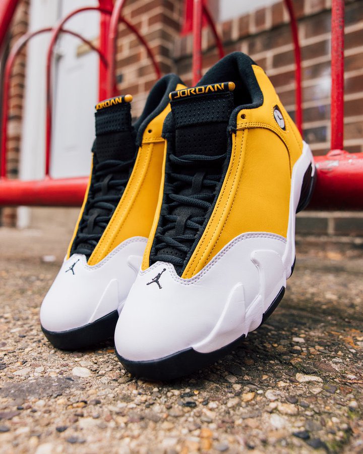 SOLELINKS's tweet image. Ad: Air Jordan 14 Retro 'Light Ginger' few sizes restocked at $157.50 + FREE shipping, use code FLASH =&amp;gt; bit.ly/3ArWOFO