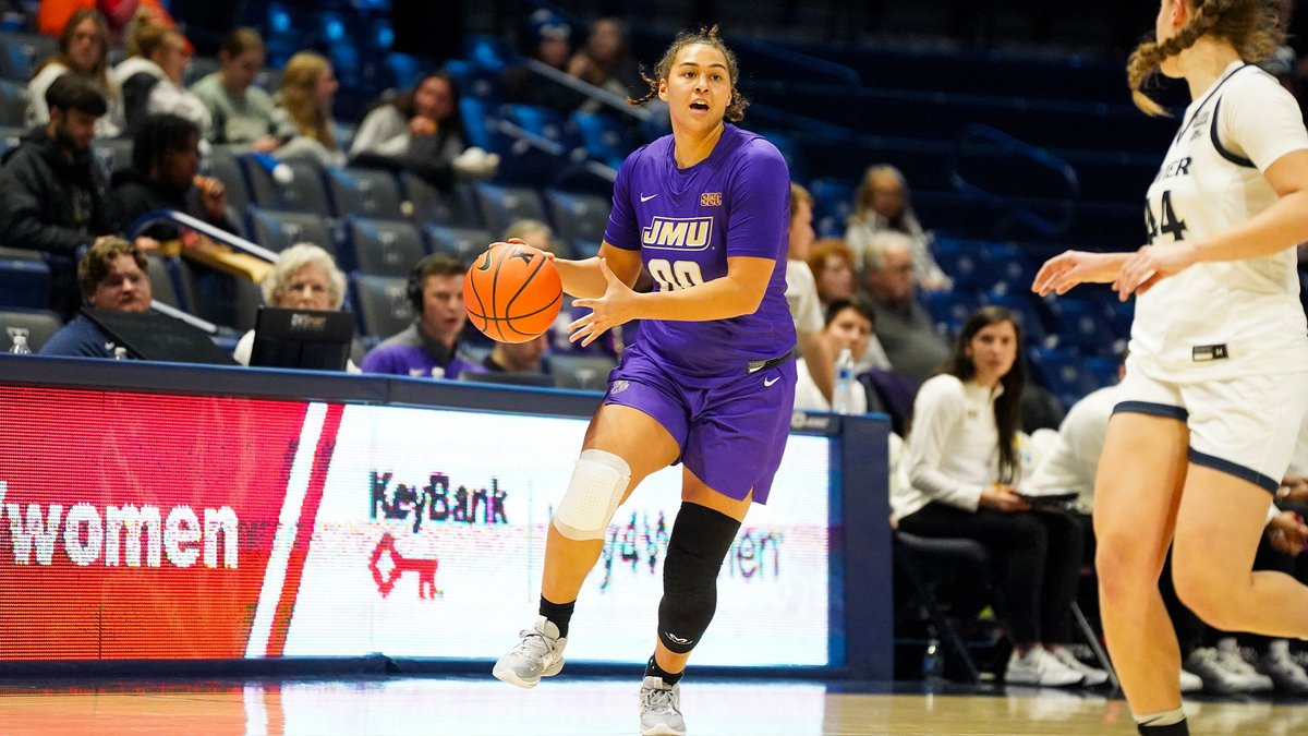 JMUWBasketball's tweet photo. RECAP | McDaniel, Ouderkirk Lead Dukes Past Xavier

@PeytonMcDaniel0 registered her second career double-double (22 points, 13 rebounds, while @StephOuderkirk scored a career-high 16!

📰 https://t.co/UCLDhD9Khr
📈 https://t.co/DKEiTrs9iA

#GoDukes https://t.co/B0ut4cWzNL