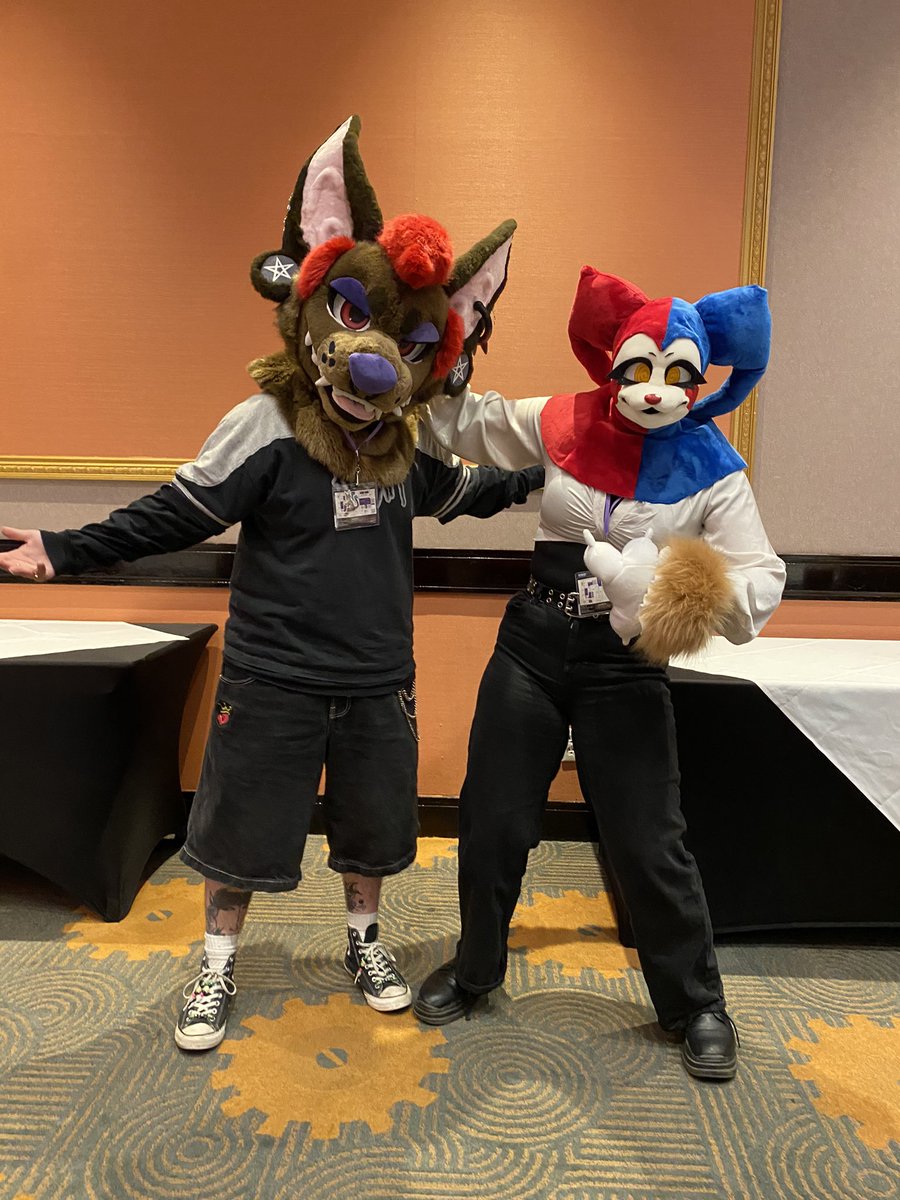 prizepuppyy's tweet image. greetings from #howloween :D