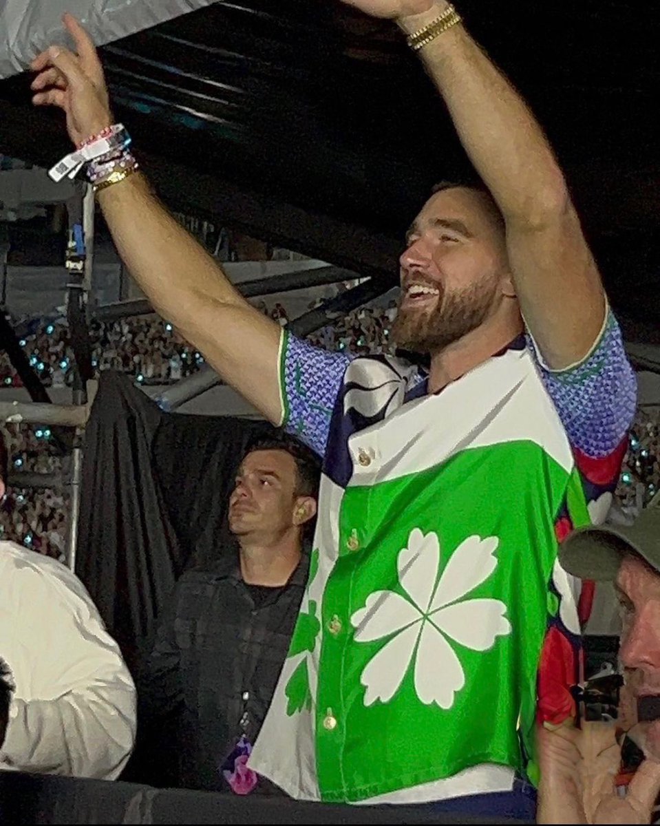 _lindslayyyyy's tweet image. no one speak to me