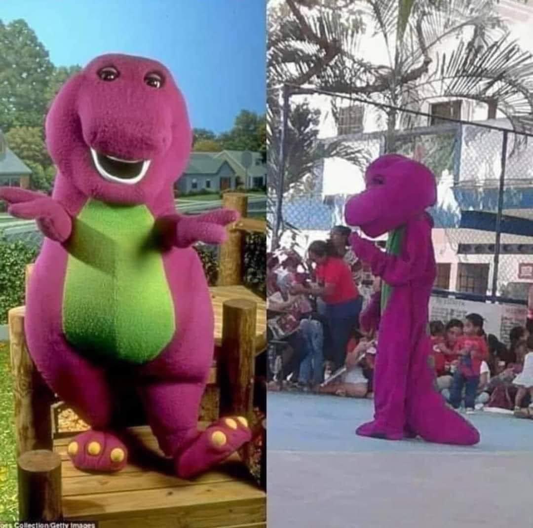 JamesMurphy's tweet photo. Somebody said: “Let’s keep Barney lifted in prayer” and I’ve been SCREAMING SINCE!!! 😂😂😭😭🤣🤣 https://t.co/5tzyO2CwwJ