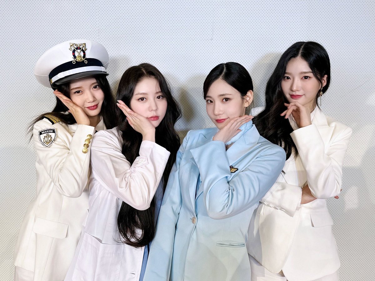 cosmosfile's tweet photo. Hoy por el #Wooɑh·데뷔 nos pusimos muy lindas y es que no queríamos perdernos el  #𝟷𝟷·𝟷𝟷𓈒࣪𖥔𝑐𝑜𝑑𝑒 y echarle porras a nuestras niñas de @wooahzip por si gran día 

𝓁𝗂𝗍𝗍𝗅𝖾 𝜕𝗈𝗅𝗅𝖾𝗍𝖾⠀⠀⠀⠀⠀🌼 #Nabi https://t.co/oQ0PKE1J1N