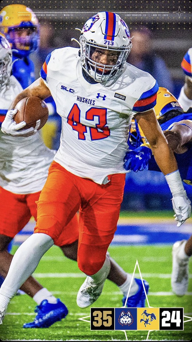 History In The Making!

The first winning season in program history!  (6-4) 📈

#DawgsUp | #NewEra