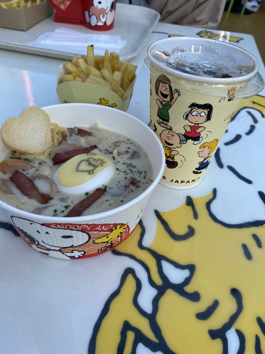 hashtag_ayaka2's tweet photo. 今回はスヌーピー合わせU・x・U

新しいスープパスタ美味しかったぁ😚

#USJファン
#NOLIMIT
#クッキーモンスター
#超元気特区 https://t.co/qMNeGM6ZUO
