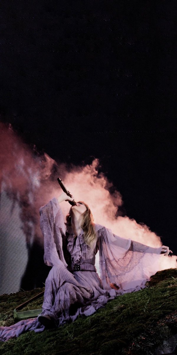 raidthemoon's tweet photo. 🙌 Let’s celebrate Taylor Swift, not just for her musical prowess but for being a beacon of authenticity, resilience, and kindness. Here’s to a role model who continues to empower us all! 🌈✨ #TaylorSwift #TheErasTourArgentina #Inspiration #FreePalaestine https://t.co/VavGioLW6T