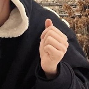 sounds_of_cheol's tweet photo. 🥺 https://t.co/hFynRt19Kc