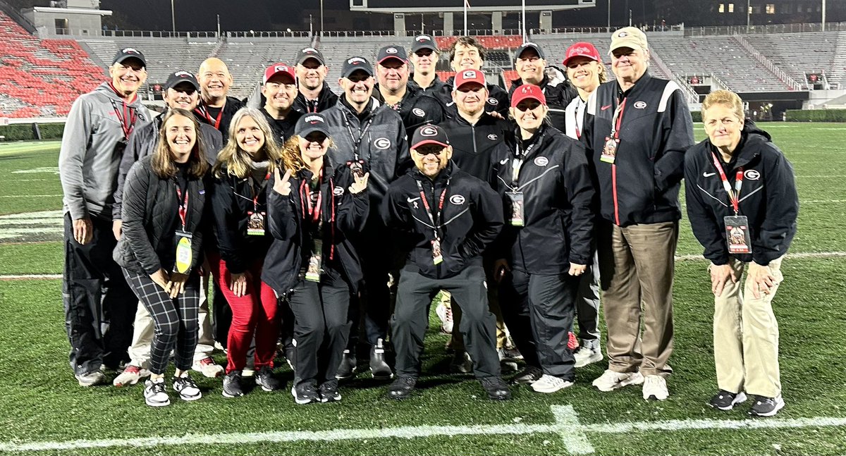 Tanner Stines (@t_stines) on Twitter photo Sanford Season Complete with the best Event and Facility Operations Staff in the Country! #GoDawgs Sanford Season Complete with the best Event and Facility Operations Staff in the Country! #GoDawgs