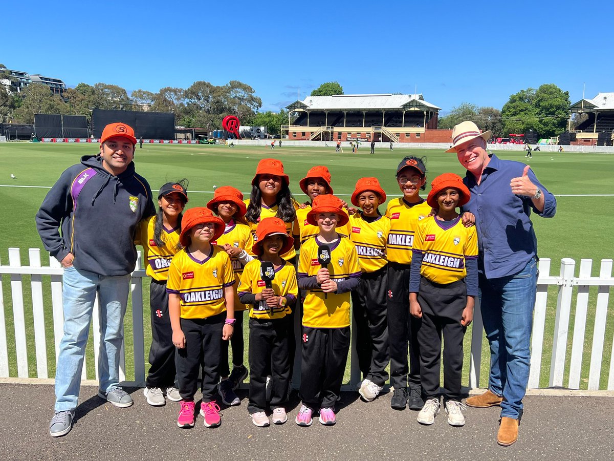 <a href="/JaseRicho/">Jason Richardson</a> thanks for the love on the 🎤 and 🎥 with <a href="/OakleighCC/">Oakleigh CC</a> and #TheAlanas - we came to see our girl <a href="/alanaking95/">Alana King</a> and <a href="/ScorchersBBL/">Perth Scorchers</a> #BurninDownTheHouse