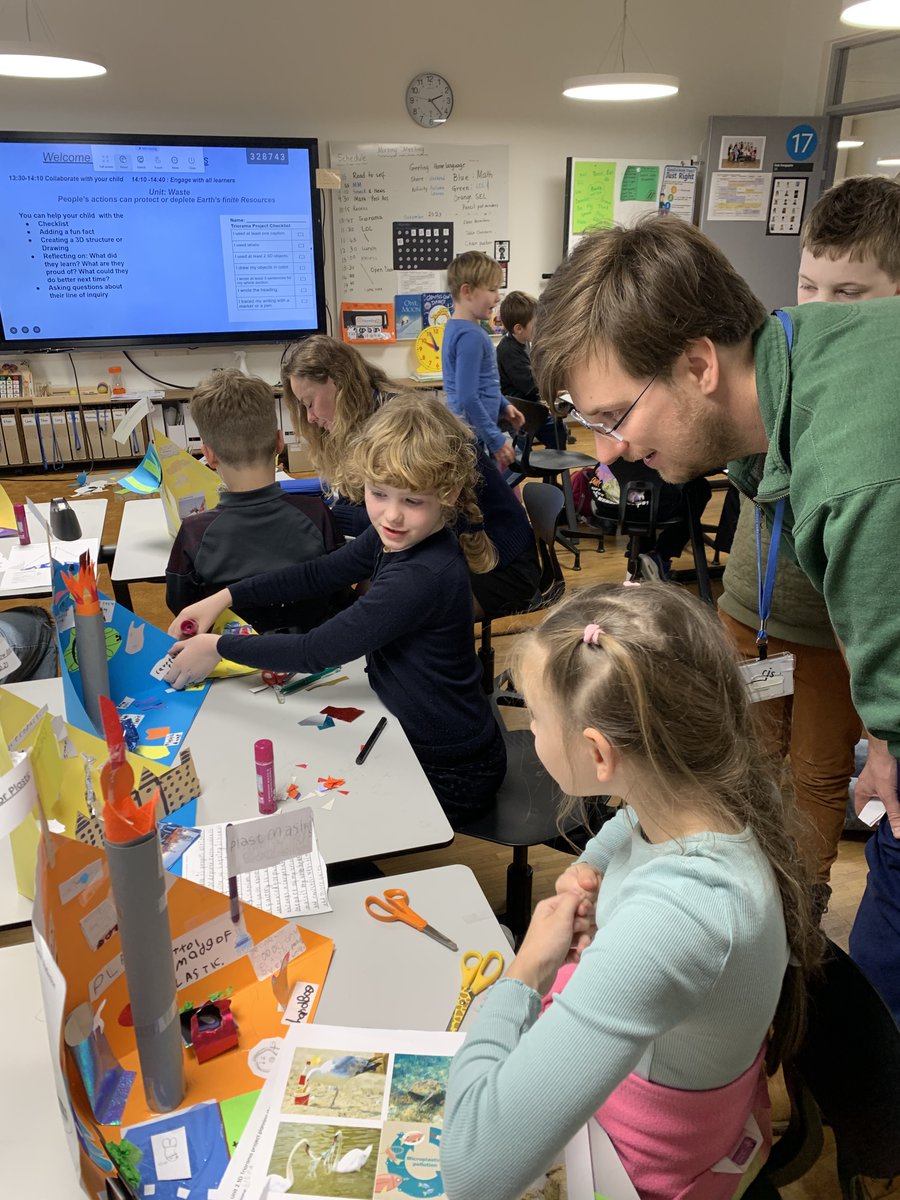 CISDK's tweet photo. Enthusiastic chatter filled the room as Grade 2 students at CIS showcased their intricate trioramas on non-renewable resources during the open house last week. 

#sustainability #parentinvolment #pypschool #openhouse https://t.co/wZxDxzmCcf