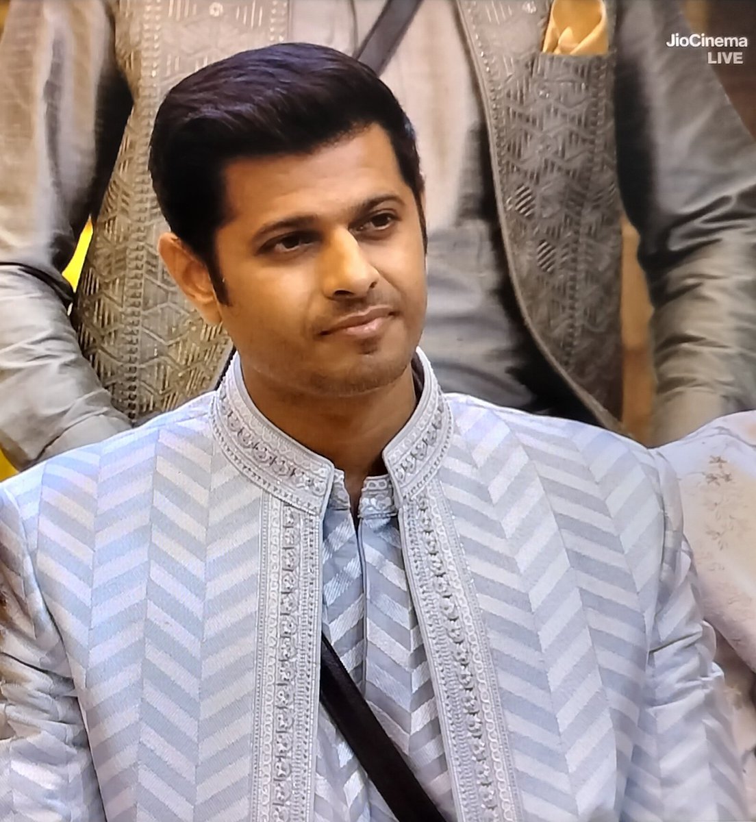 real_khabri_1's tweet photo. Ranking Poll of Week 4

Like &amp; Retweet if you're supporting #NeilBhatt in house.

(Only Likes &amp; Retweets will count)
11 Am to 11 Am (24 hours) 

#BB17          
#SalmanKhan https://t.co/emAzojeumV