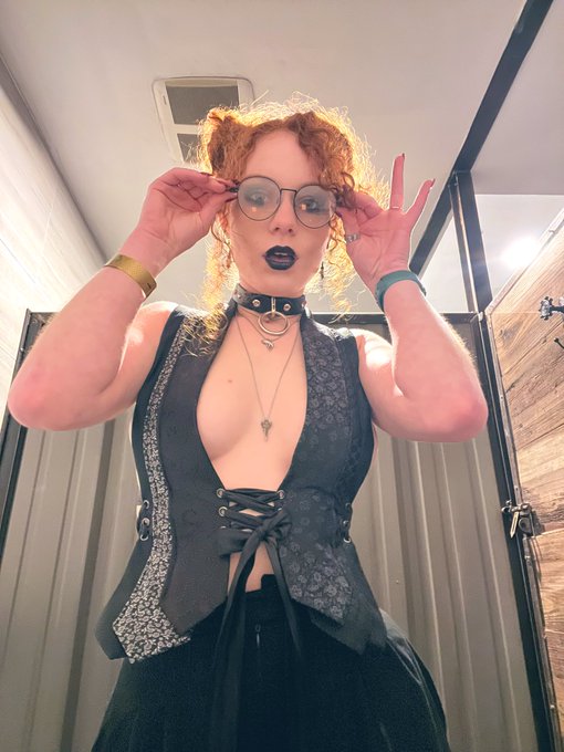 What did you just show me? https://t.co/KOB0KqfQTc