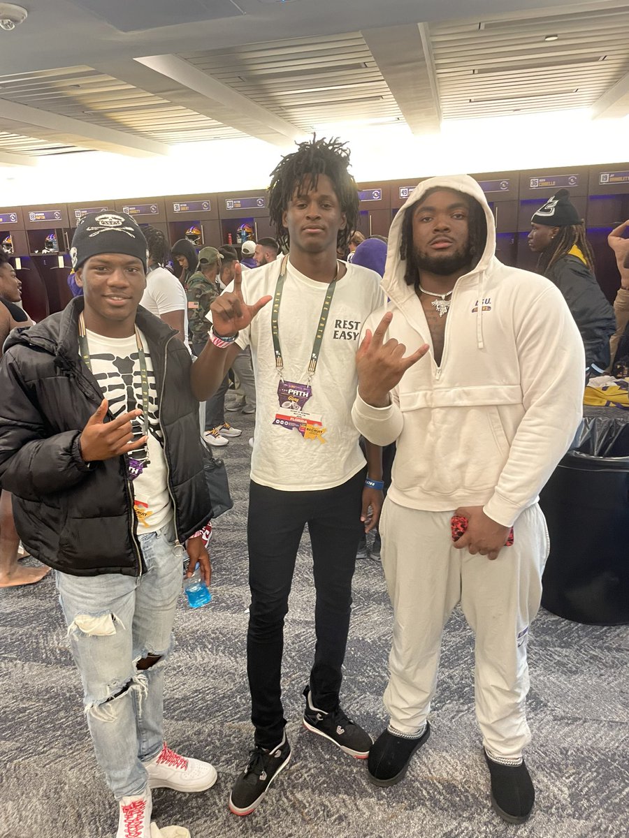 Death Valley felt like home! Appreciate you <a href="/Coach_TMalone/">Terry Malone</a> <a href="/MikeDenbrock/">Mike Denbrock</a> 🐯🟣🟡 #GeauxTigers <a href="/_JJefferson_95/">Jordan Jefferson</a> <a href="/JordanArcement/">Jordan Arcement</a>  <a href="/C3Elite7v7/">C3 Elite National 7 on 7</a> <a href="/Geaux247/">LSU Tigers on 247Sports</a> <a href="/BillyEmbody/">Billy Embody</a> <a href="/Andrew_Ivins/">Andrew Ivins</a> @lsu_hq <a href="/ChadSimmons_/">ChadSimmons</a>  <a href="/adamgorney/">Adam Gorney</a> @PGuy_77 <a href="/justamom48/">Jo Eddlemon</a> @MohrRecruiting <a href="/RyanWrightRNG/">Ryan Wright</a> <a href="/BayHighFball959/">BayHighFball959</a>