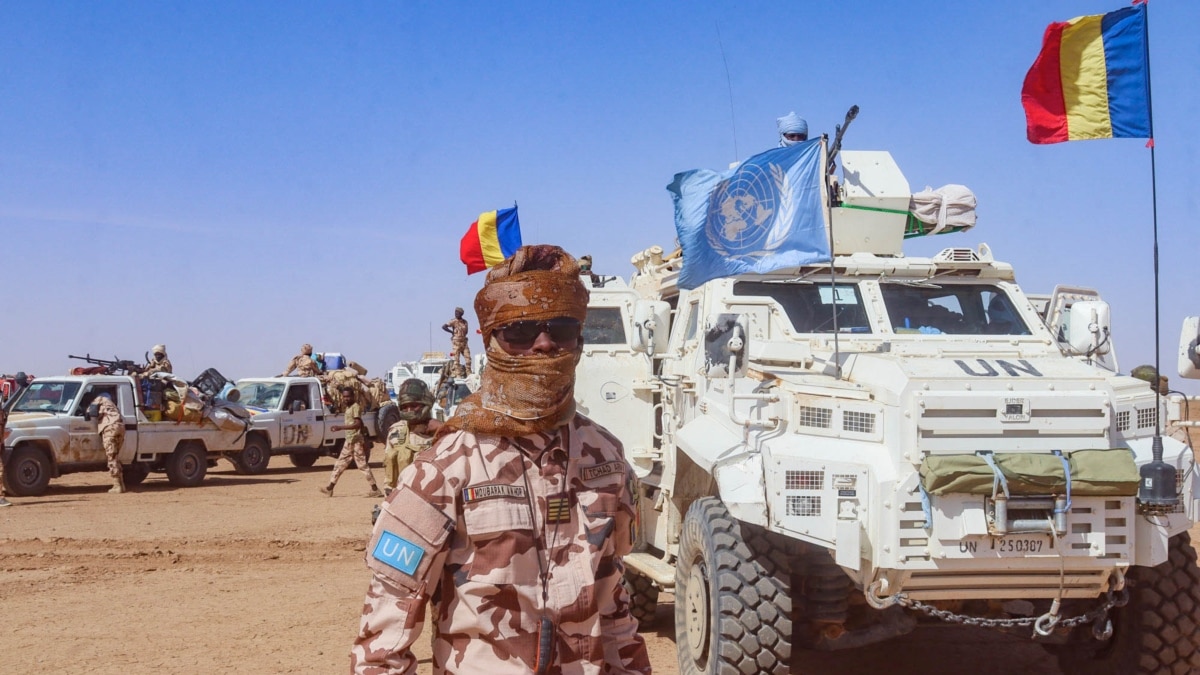Fighting Erupts as Mali Army Closes on Tuareg Rebel Town dlvr.it/Syk09g