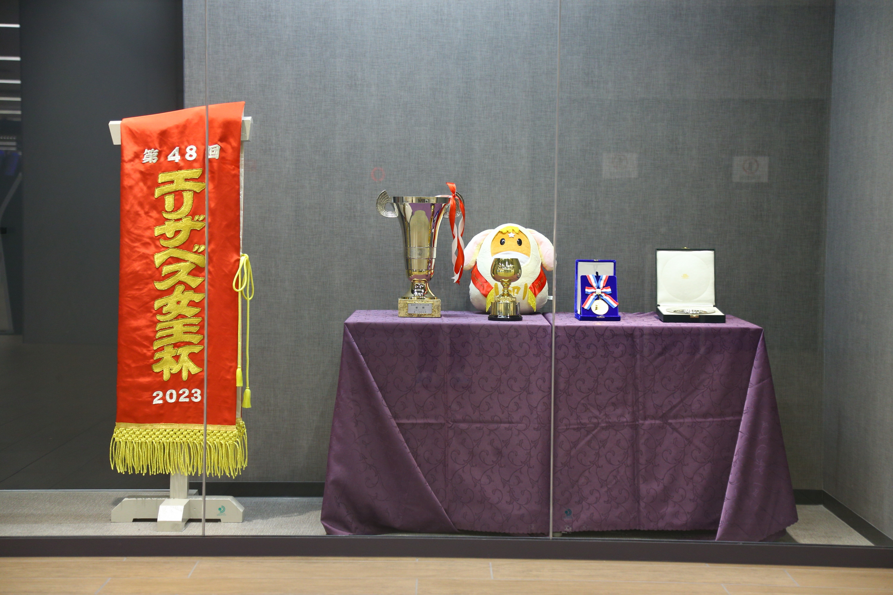 G1エリザベス女王杯2019優勝記念ブックレット【非売品・未開封】 G1エリザベス女王杯2019優勝記念ブックレット【非売品・未開封】