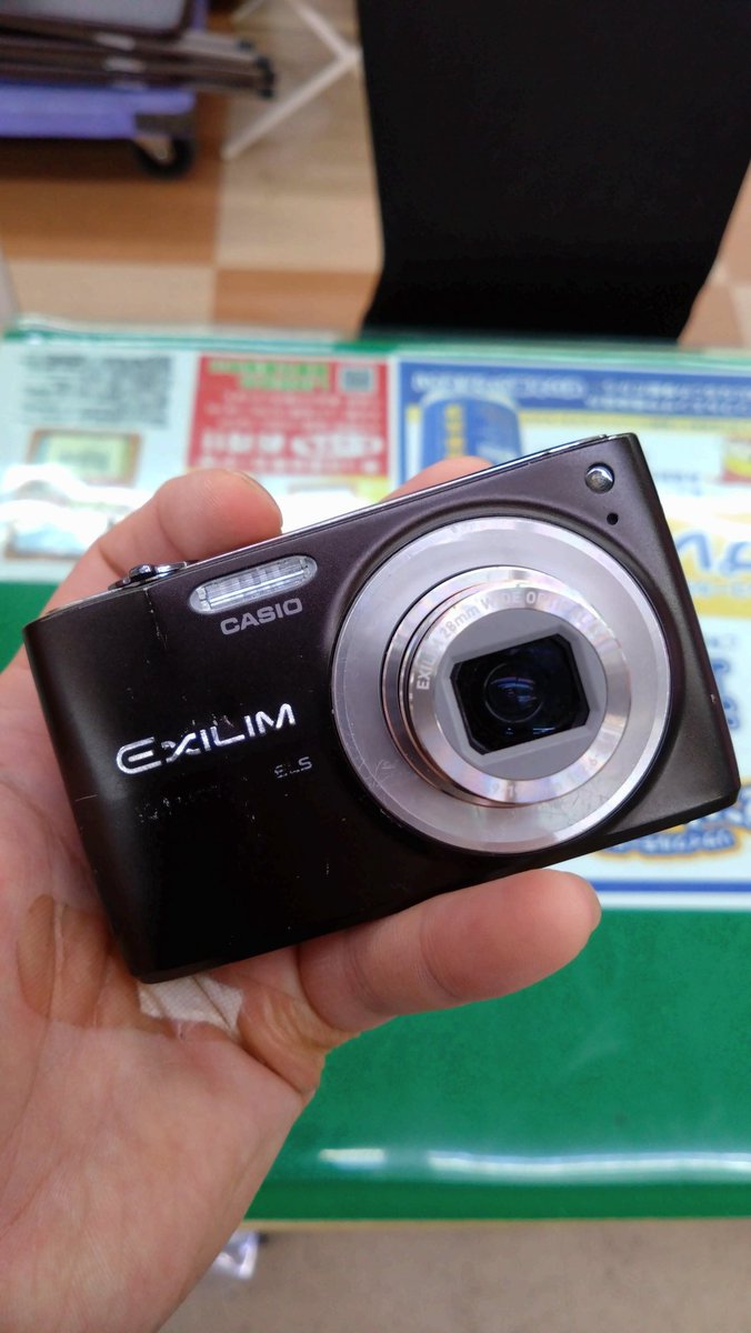 micke_kaden's tweet photo. コンデジ買取大歓迎です。
CANONもソニーもすぐ売れてしまうので使ってないコンデジありましたら是非お持ち込みください。
#CASIO ＃コンデジ #EXLIM
#カメラ https://t.co/J497Uuo2NG