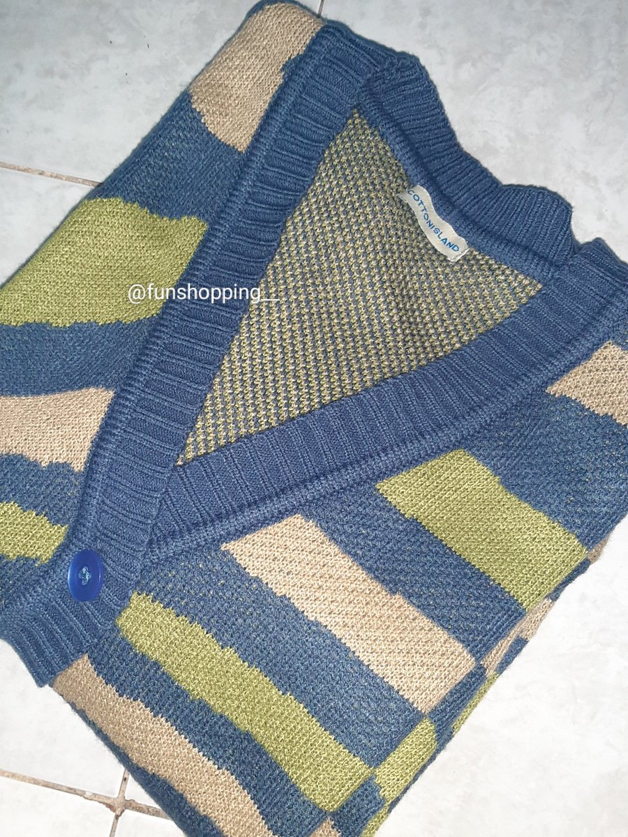 funshopping__'s tweet photo. ~ RIVIER KNIT CARDIGAN ~

Wishlist yg udah lama di keranjang dan skrg jd punyaku🥰
Color combinationnya cakep! dan dia nggk bikin gatel. Krn udah mau musim ujan ini cocok buat penghangat kalian hihi

Local brand punya nih😎
Link co
https://t.co/mHd6VqAI9b
https://t.co/x2jg3kApAE https://t.co/G4osZGIuQx