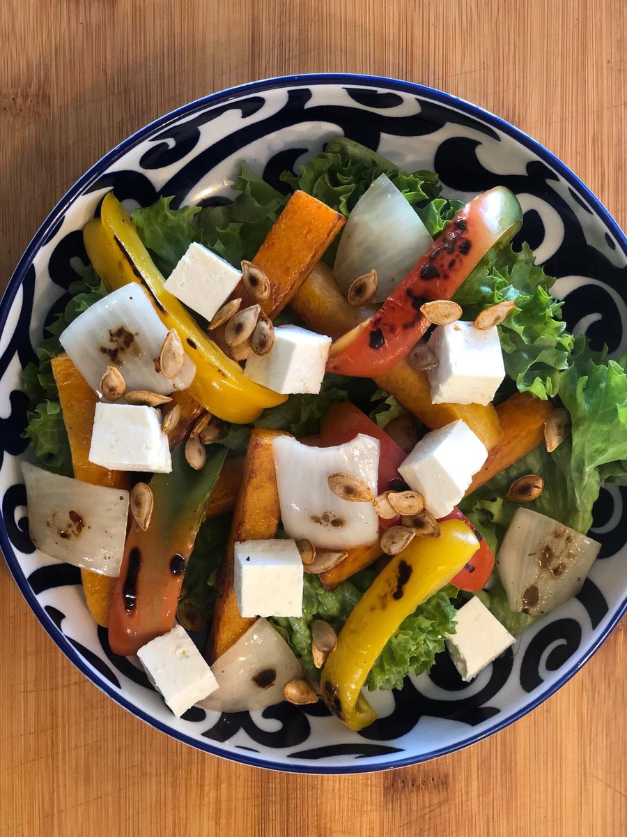 GogoMagic23's tweet photo. It's bright and sunny out. Let's make the most of day: 

- Butternut salad
- Chicken wrap
- Wors roll and chips
- Family platter

Contact: 072 184 9020

#GogoMagicFamilyEatery #SunnyDays https://t.co/HpqhS0MgU6