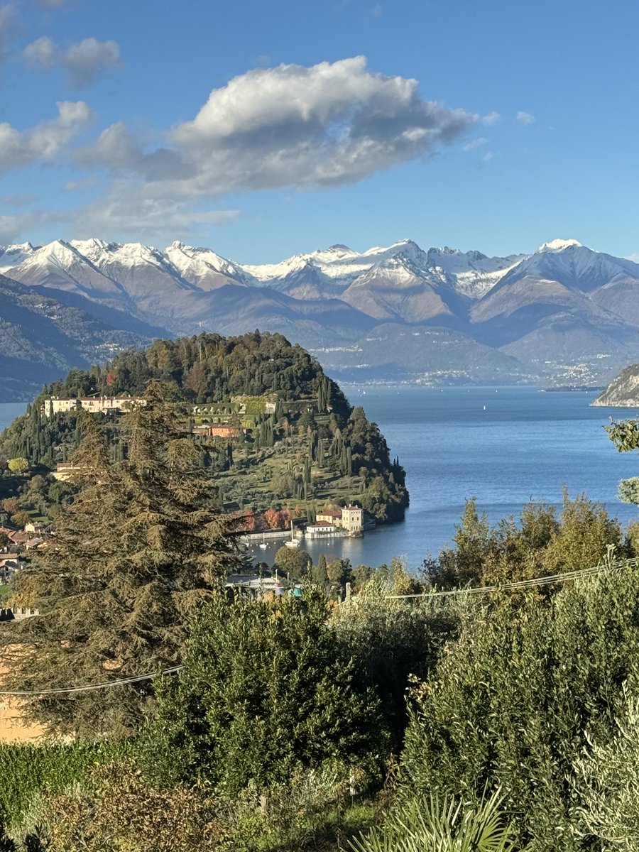 ccdixon's tweet photo. Beautiful view https://t.co/KSz3BTf38p