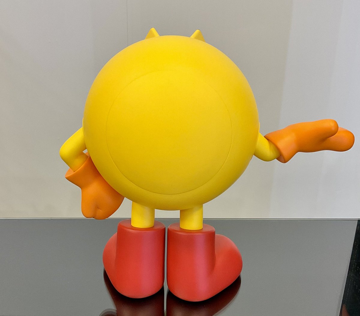 BBGM_TOKYO's tweet photo. 🟡商品のご紹介🎮
"ベルファイン SoftBシリーズ"
ノンスケールソフビ
『パックマン』
約 H30cm W33cm
¥14,960(税込)
世界的に有名なゲームであり
人気の「パックマン」が
ゲームから飛び出してきたかのような
存在感を放つ 本商品✨
#ベルファイン
#SoftB
#パックマン
#BGMT https://t.co/hgrXoCEjVp