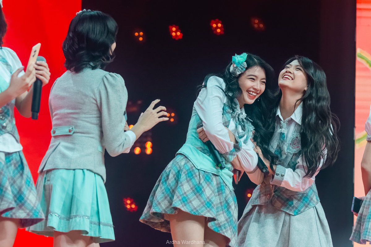 ArdhaWardhana22's tweet photo. Pada gk mau cicinya ya? Klo gitu buat aku aja cicinya 

@A_ZeeJKT48 @S_GraciaJKT48 @A_ChristyJKT48 
Shopee 11.11
20231111 https://t.co/DAme6gCzrZ