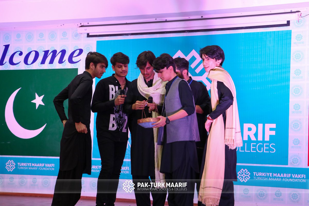 PakTurkMaarif's tweet photo. Welcoming the new students of Pak-Turk Maarif Int'l Hayatabad Boys Campus with laughter, music, and action! 🌟
#PakTurkMaarif #WelcomeShow https://t.co/5fbvtz0l9R