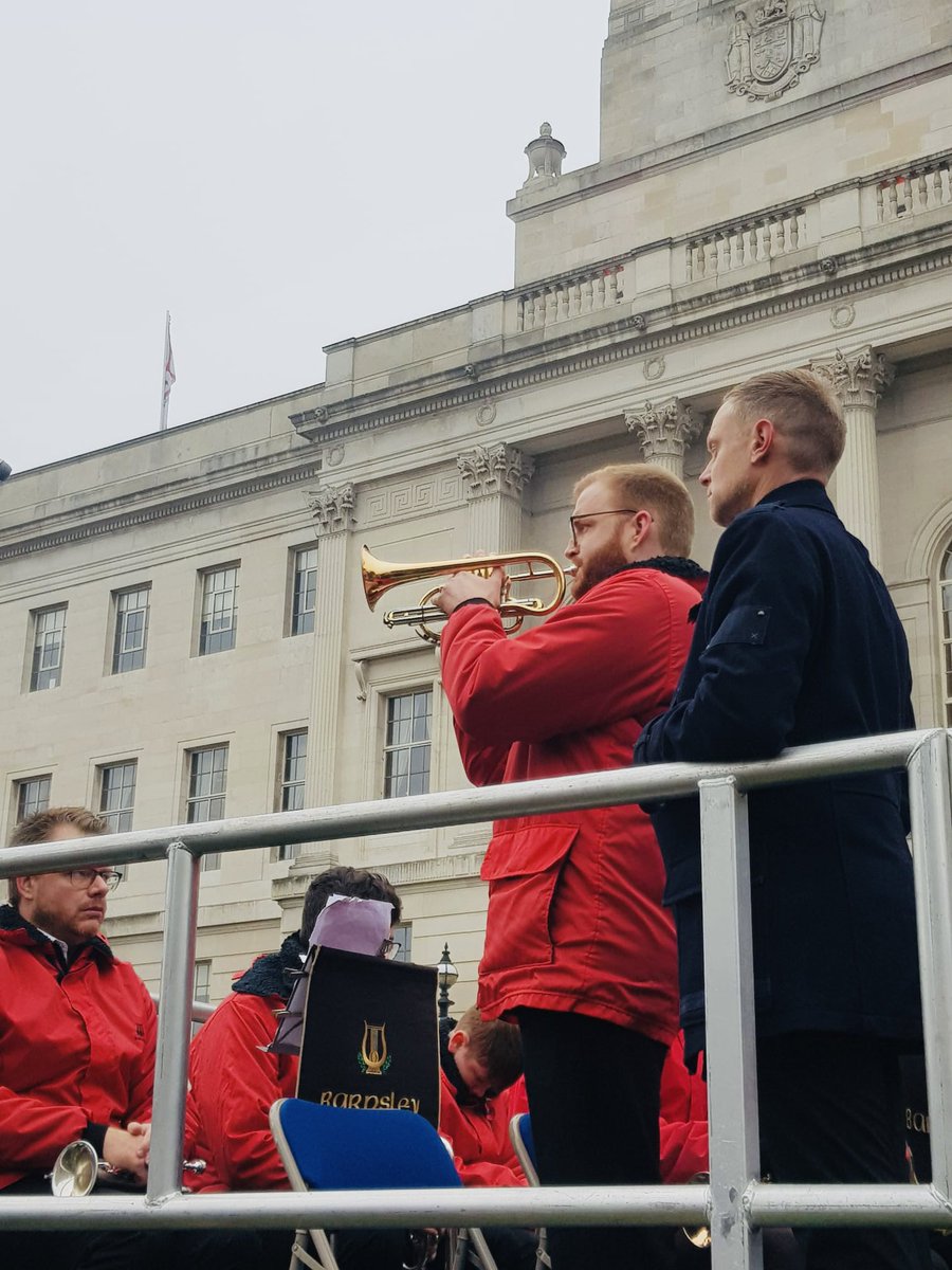 BarnsleyMetBand's tweet image. #LestWeForget2023 @BarnsleyCouncil @BarnsleySingers an honor and privilege as always.