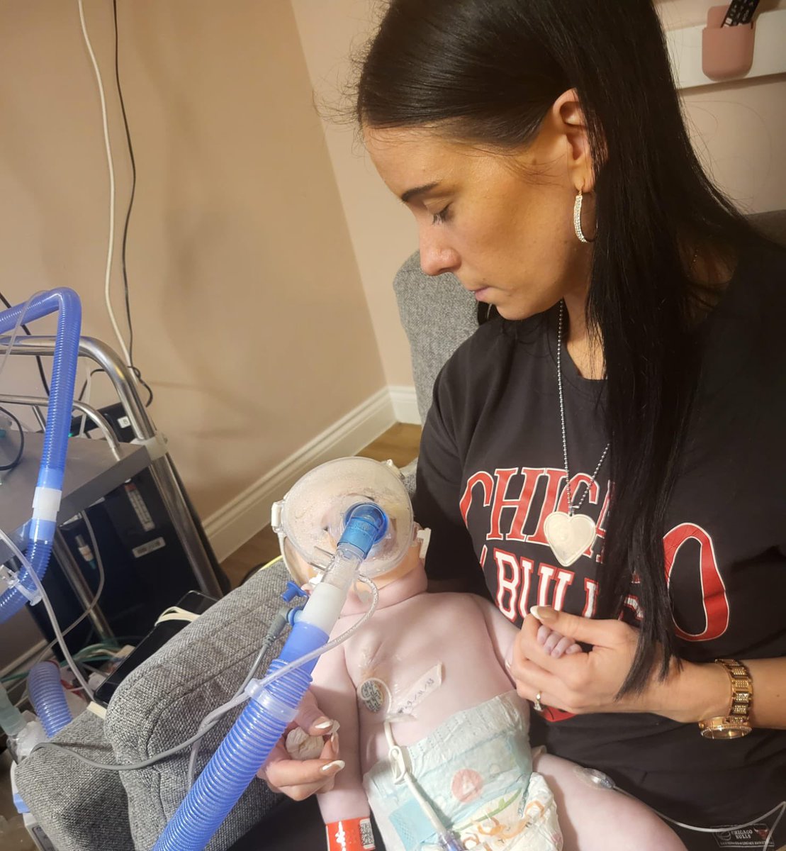 jacopocoghe's tweet photo. Indi has life-support removed after being transferred to hospice with police presence

8-month-old #IndiGregory as been transferred from the Queen’s Medical Centre in Nottingham to a hospice and has had her life-support removed after Friday’s ruling from the Court of Appeal.

It is understood that Indi was transferred from the hospital to an ambulance with a security escort. Even the police were present outside of the hospital.

Indi was then transferred to a hospice without incident and was relaxed and slept during the journey.

At the hospice she has had her life-support removed. Last night she stopped breathing, but then recovered.

Her father, Dean Gregory, has said: ‘She is fighting hard.’