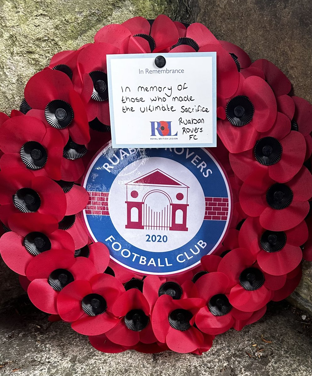 RuabonRoversFC's tweet photo. LEST WE FORGET

This morning we attended the service of remembrance at St Mary’s Ruabon. Vice Chairman Graham Wiblin laid a wreath on behalf of the committee, coaches &amp; players in memory of those who paid the ultimate sacrifice. https://t.co/kRO92xM15G