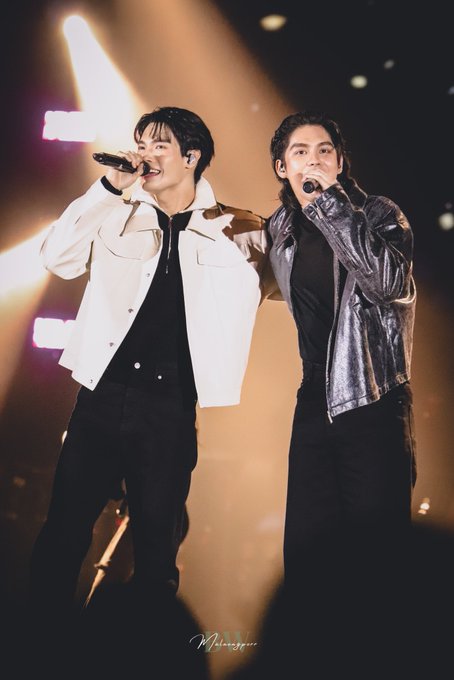 KemalaTalisa's tweet photo. ไบร์ทกับเปียโน คือดีมากกกก 
 
Bright in Cambodia
GMMTV FREE : https://t.co/FZiDrDsRns

#SBSConcertTourinCambodia #ไบร์ทวิน 
#bbrightvc 
@bbrightvc https://t.co/jZPfhBM9yH