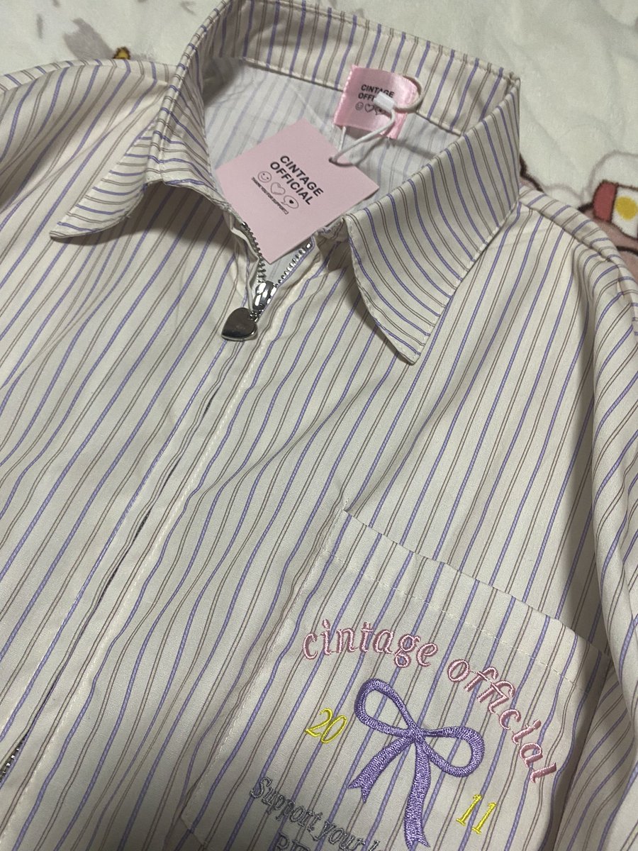pikkiebubu_'s tweet photo. ส่งต่อค่า ซื้อจากทางอฟช.โดยตรงเลยค้าบส่งต่อ230ค่าส่ง30เอกชนคับ 

#cintageshop #ส่งต่อcintage #ส่งต่อcintageshop #cintageshopส่งต่อ #ส่งต่อเสื้อผ้ามือสอง #cintageส่งต่อ #cintage #ส่งต่อเสื้อผ้า #ส่งต่อstylist #cintageshop https://t.co/2Bz7epxyDU