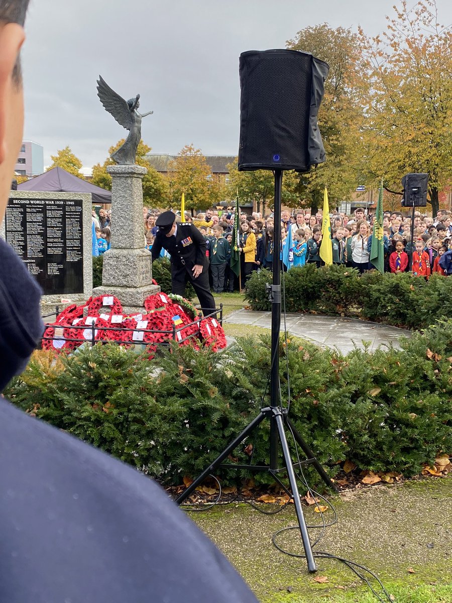 Eastleigh Fire Station (@eastleigh32) on Twitter photo This morning we attended the Service of Remembrance in Eastleigh, paying our respects to our fallen heroes.
<a href="/HantsIOW_fire/">Hampshire & Isle of Wight Fire & Rescue Service</a> #RememberanceSunday #ArmisticeDay2023 This morning we attended the Service of Remembrance in Eastleigh, paying our respects to our fallen heroes.
<a href="/HantsIOW_fire/">Hampshire & Isle of Wight Fire & Rescue Service</a> #RememberanceSunday #ArmisticeDay2023